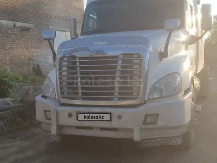 Freightliner  Cascadia 2011 года за 20 000 000 тг. в Костанай