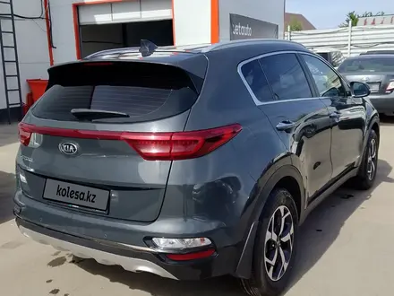 Kia Sportage 2021 года за 9 025 000 тг. в Алматы – фото 4