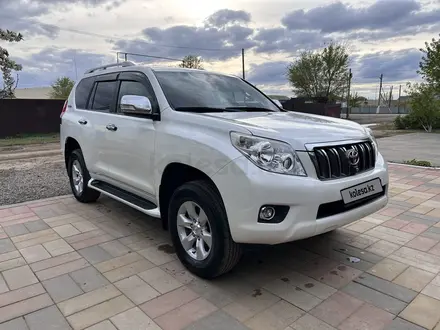 Toyota Land Cruiser Prado 2012 года за 14 900 000 тг. в Актобе