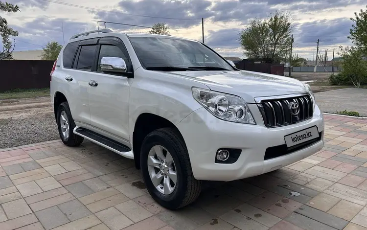 Toyota Land Cruiser Prado 2012 года за 14 900 000 тг. в Актобе