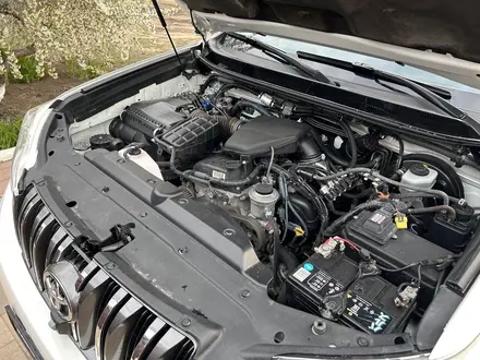 Toyota Land Cruiser Prado 2012 года за 14 900 000 тг. в Актобе – фото 6