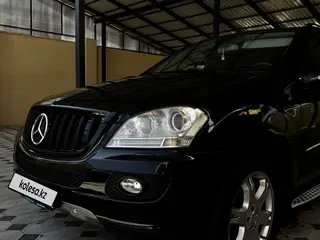 Mercedes-Benz ML 500