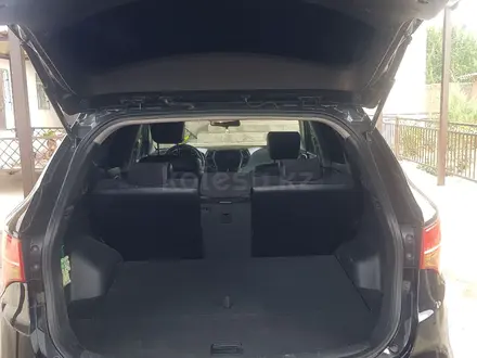 Hyundai Santa Fe 2016 года за 9 500 000 тг. в Шымкент – фото 6