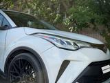 Toyota C-HR 2020 года за 10 020 000 тг. в Атырау – фото 3