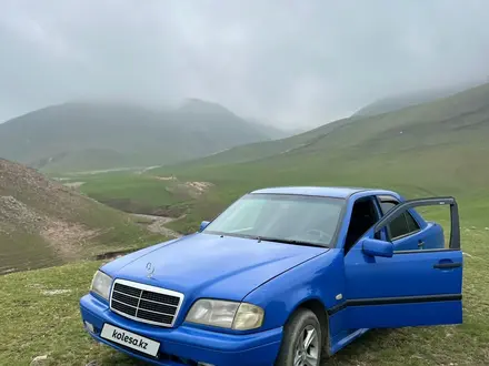 Mercedes-Benz C 200 1996 года за 1 500 000 тг. в Алматы – фото 8