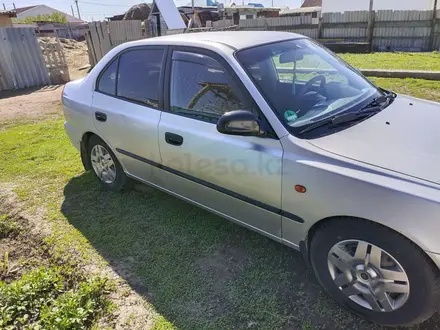 Hyundai Accent 2003 года за 2 800 000 тг. в Аксай – фото 2