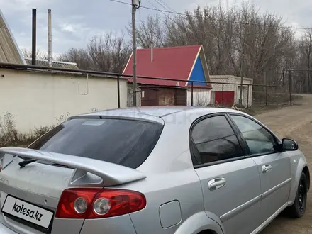 Chevrolet Lacetti 2007 года за 2 000 000 тг. в Уральск – фото 4