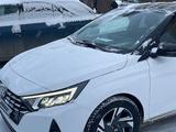 Hyundai i20 2023 года за 8 450 000 тг. в Кокшетау – фото 2