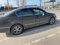 Volkswagen Passat 2005 года за 3 300 000 тг. в Алматы