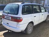 Ford Galaxy 1997 года за 2 000 000 тг. в Кандыагаш – фото 3