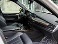 BMW X5 2017 года за 17 250 000 тг. в Алматы – фото 14
