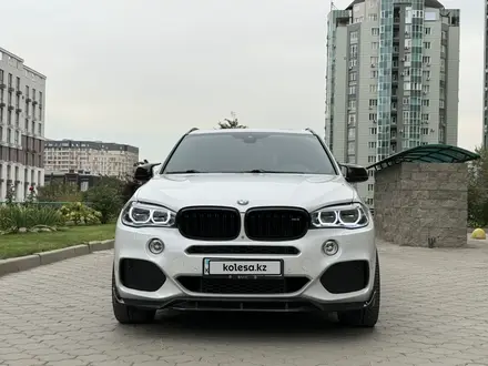 BMW X5 2017 года за 17 250 000 тг. в Алматы – фото 2