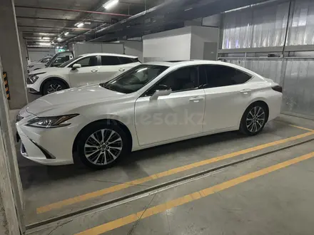 Lexus ES 250 2020 года за 20 500 000 тг. в Астана – фото 4