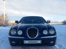 Jaguar S-Type, 2001