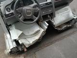 Торпеда панель на Audi A6C6 2004-2011. за 170 000 тг. в Алматы – фото 4