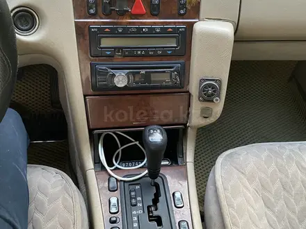 Mercedes-Benz E 320 1998 года за 2 650 000 тг. в Алматы – фото 9