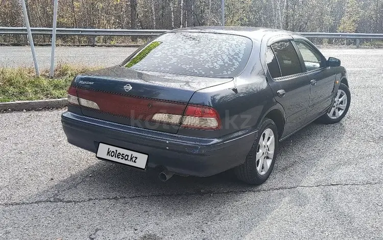 Nissan Maxima 1998 годаfor2 100 000 тг. в Шымкент