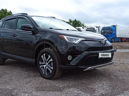 Toyota RAV4 2017 года за 12 000 000 тг. в Костанай – фото 2