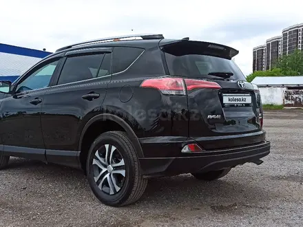 Toyota RAV4 2017 года за 12 000 000 тг. в Костанай – фото 4