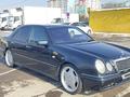 Mercedes-Benz E 320 1997 годаүшін3 400 000 тг. в Алматы – фото 3