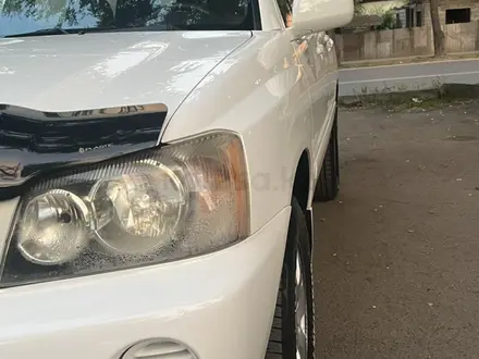 Toyota Highlander 2003 года за 6 300 000 тг. в Алматы – фото 5