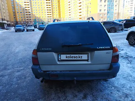 Mitsubishi Lancer 1995 года за 1 000 000 тг. в Астана – фото 3