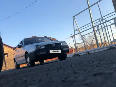 Volkswagen Golf 1993 года за 750 000 тг. в Экибастуз – фото 26