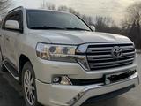 Toyota Land Cruiser 2016 года за 31 000 000 тг. в Семей