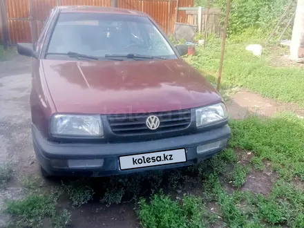 Volkswagen Vento 1993 года за 800 000 тг. в Усть-Каменогорск – фото 3