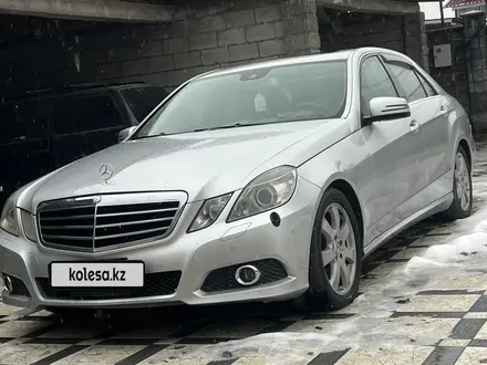 Mercedes-Benz E 350 2010 года за 7 500 000 тг. в Алматы