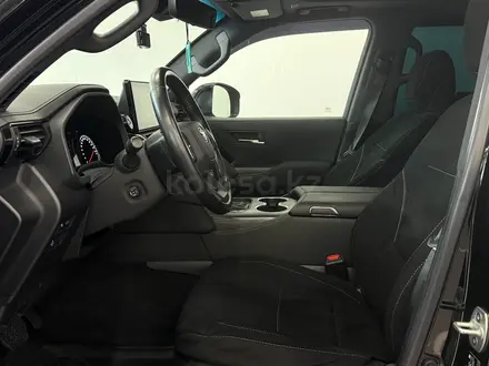 Toyota Land Cruiser Premium+ 2024 года за 57 500 000 тг. в Астана – фото 12