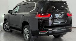 Toyota Land Cruiser Premium+ 2024 годаүшін57 500 000 тг. в Астана – фото 2