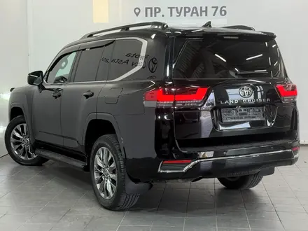 Toyota Land Cruiser Premium+ 2024 года за 57 500 000 тг. в Астана – фото 2