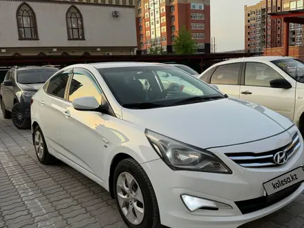 Hyundai Accent 2015 года за 6 300 000 тг. в Актобе