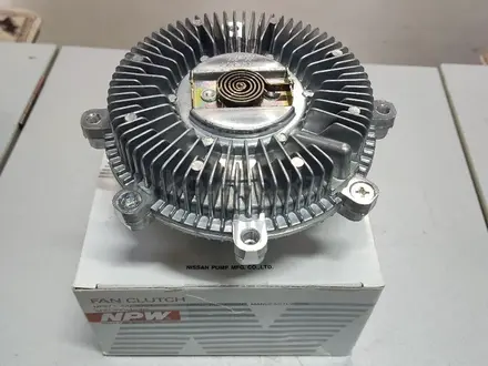 Гидромуфта (термомуфта) охлаждения на Nissan Pathfinder R51 VQ40DE за 48 000 тг. в Алматы