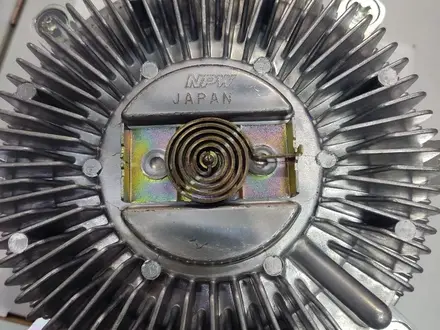 Гидромуфта (термомуфта) охлаждения на Nissan Pathfinder R51 VQ40DE за 48 000 тг. в Алматы – фото 3