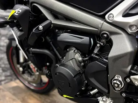 Triumph  STREET TRIPLE 765 RS 2021 года за 7 050 000 тг. в Алматы – фото 13