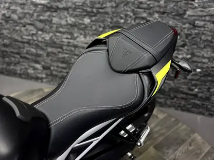 Triumph  STREET TRIPLE 765 RS 2021 года за 7 050 000 тг. в Алматы – фото 20