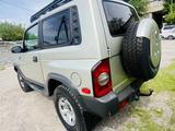 SsangYong Korando 2002 года за 3 450 000 тг. в Шымкент – фото 4