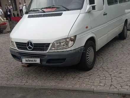 Mercedes-Benz Sprinter 2001 года за 6 100 000 тг. в Талдыкорган – фото 2