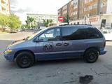 Dodge Caravan 1997 года за 1 600 000 тг. в Астана – фото 2