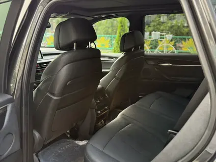 BMW X5 2018 года за 17 500 000 тг. в Алматы – фото 15