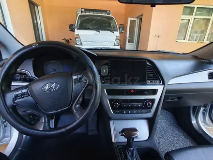 Hyundai Sonata 2015 года за 7 500 000 тг. в Шымкент – фото 15