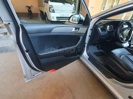 Hyundai Sonata 2015 года за 7 500 000 тг. в Шымкент – фото 26