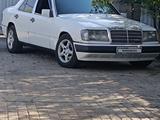 Mercedes-Benz E 230 1991 года за 1 000 000 тг. в Талдыкорган