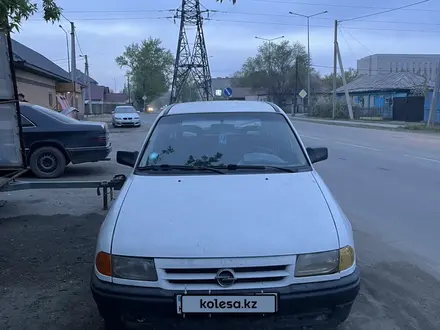 Opel Astra 1993 года за 450 000 тг. в Семей – фото 3