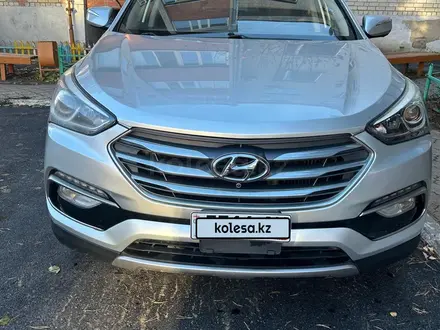 Hyundai Santa Fe 2017 года за 8 800 000 тг. в Петропавловск – фото 3