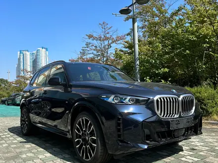 BMW X5 XDrive 40i 2023 года за 48 000 000 тг. в Алматы – фото 3