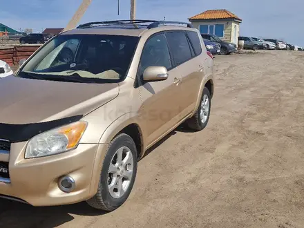 Toyota RAV4 2009 года за 7 200 000 тг. в Караганда