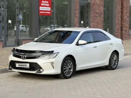 Toyota Camry 2017 года за 11 500 000 тг. в Шымкент – фото 3
